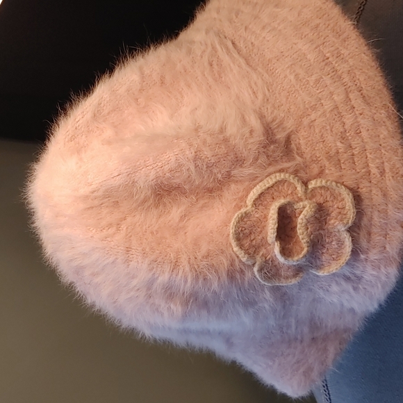 Angora Pink Bucket Hat Never Worn - Picture 3 of 8